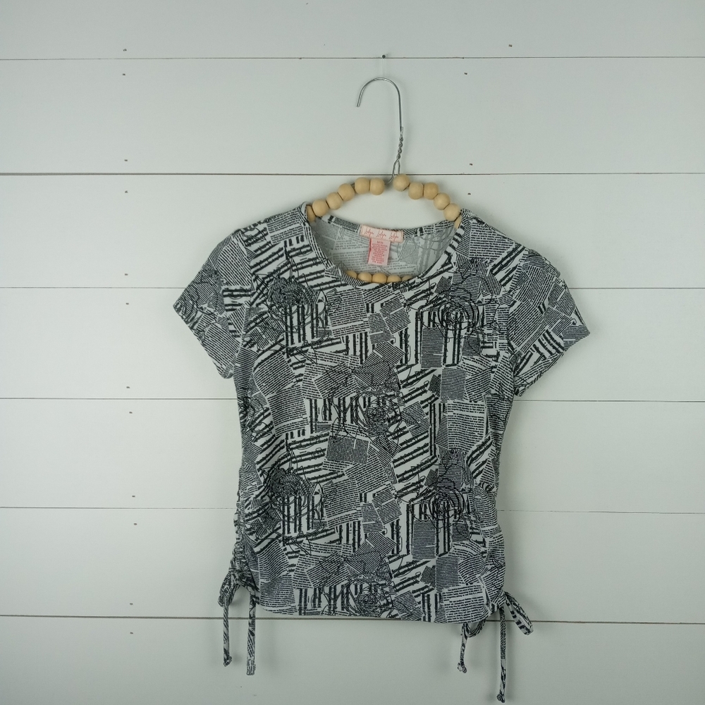 Lucky You girls size M white newspaper floral design top black and white stretch